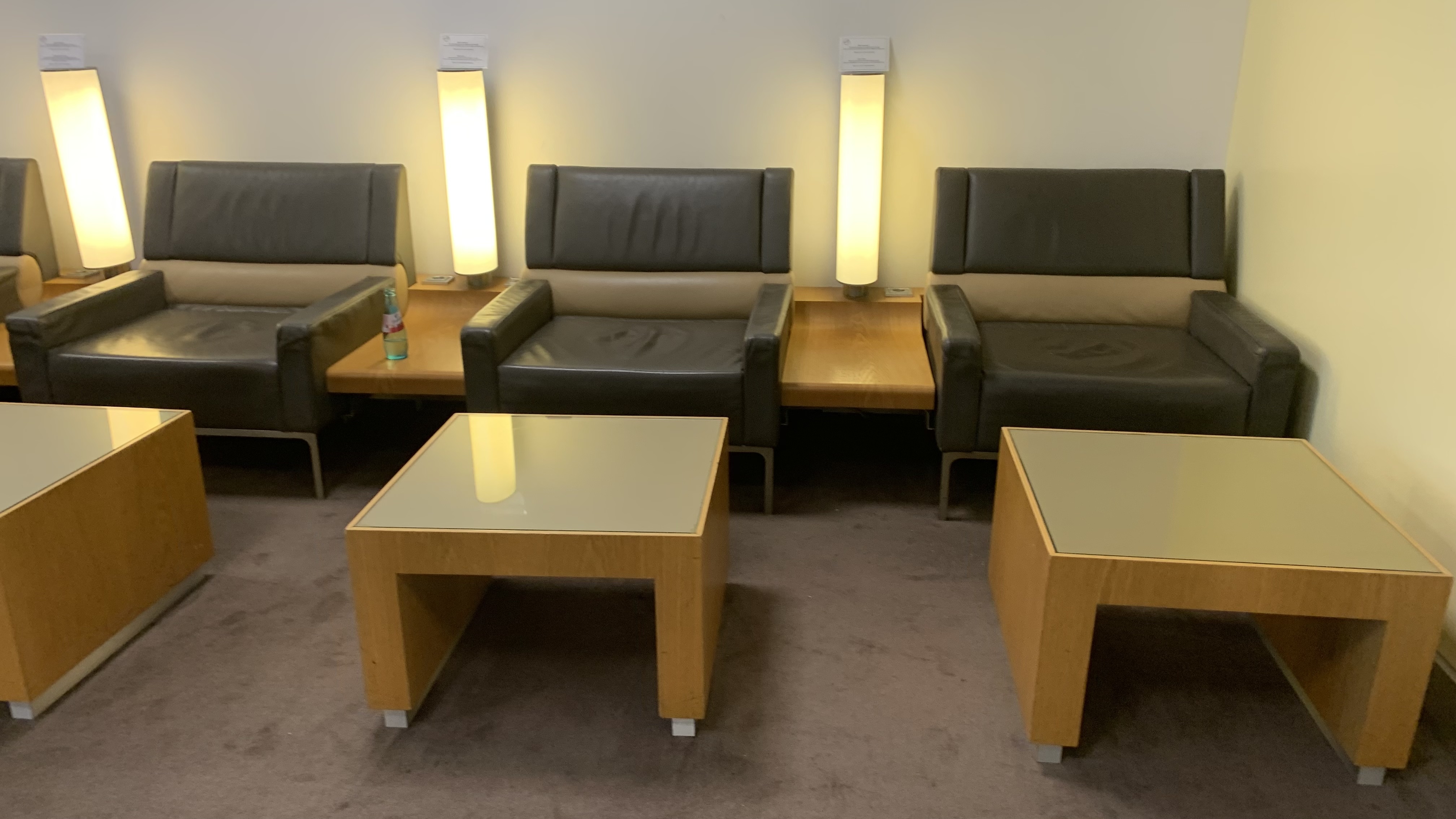 Business zone seating